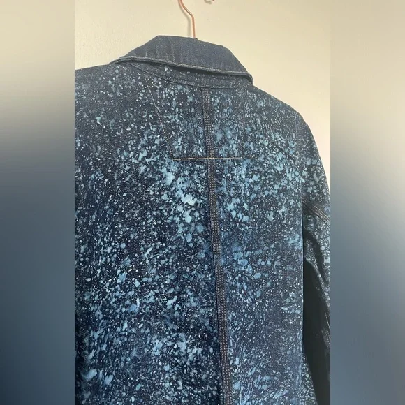 Carhartt Acid Wash Denim Chore Jacket Vintage Inspired, NWT - Picture 3 of 7
